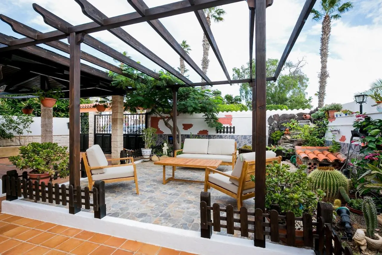 True Canarian 6 Bedrooms Villa With Hot Tub Callao Salvaje
