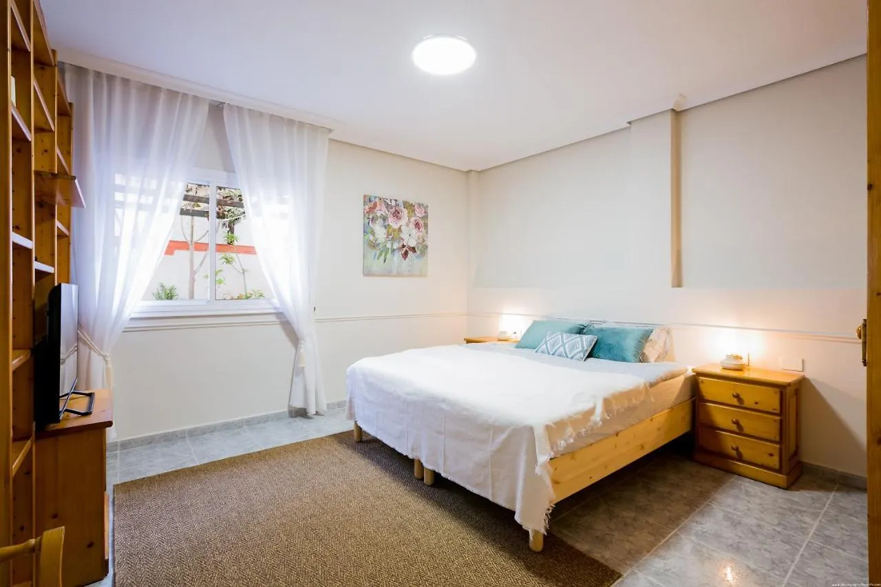True Canarian 6 Bedrooms Villa With Hot Tub Callao Salvaje 0*,