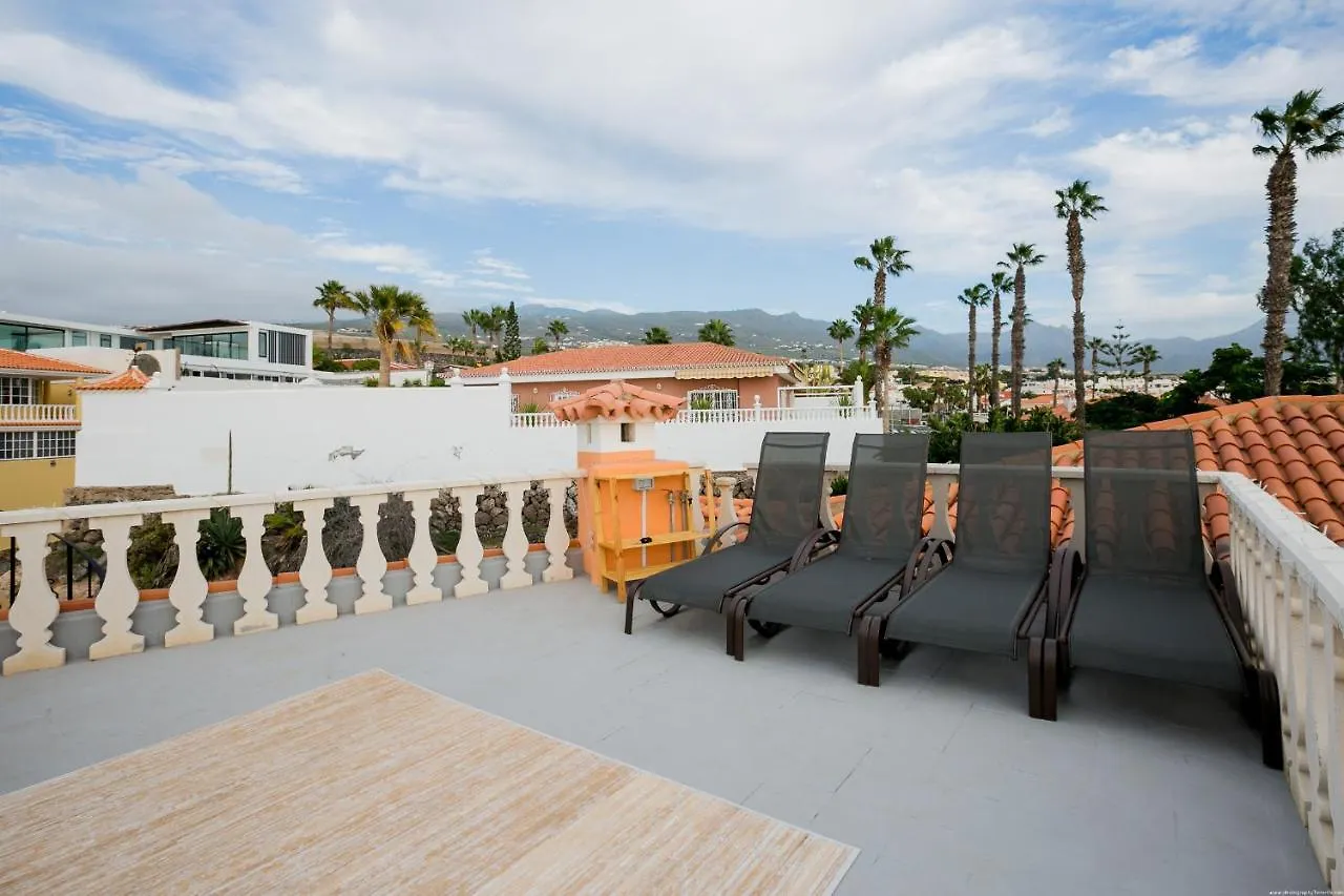 True Canarian 6 Bedrooms Villa With Hot Tub Callao Salvaje