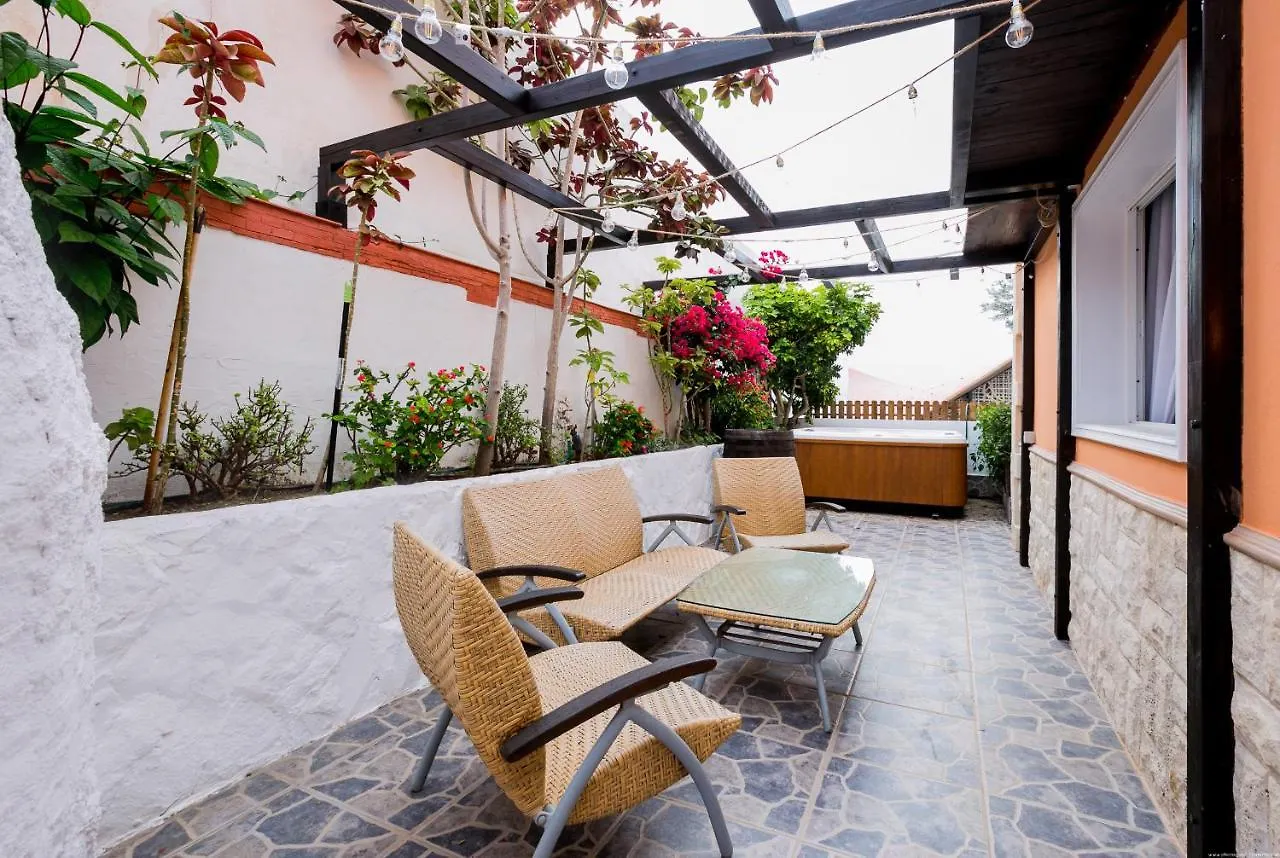True Canarian 6 Bedrooms Villa With Hot Tub Callao Salvaje Spain