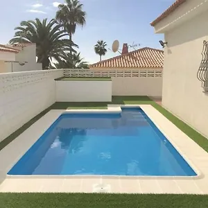 83 Con Piscina Privada Callao Salvaje